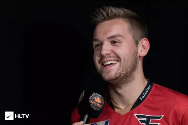 代的边后卫 代的边后卫